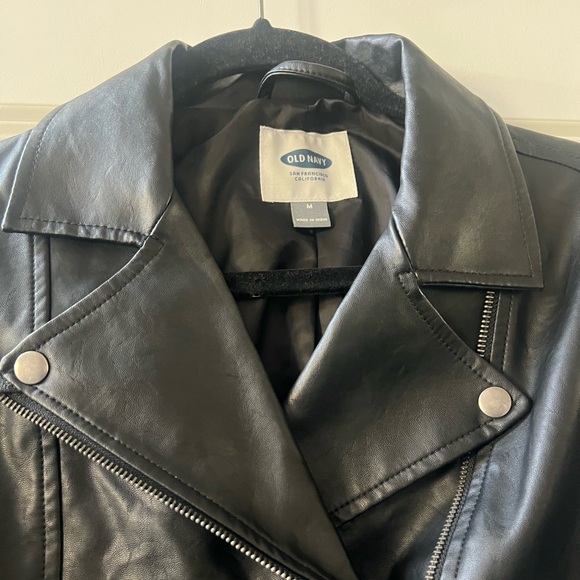 Old Navy Faux Leather Jacket - Picture 3 of 6
